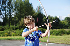 Bei der Ferienaktion Bogenschießen für Kinder ab sechs Jahren übt jede/r Treffsicherheit | Foto: Bru_nO www.pixabay.de